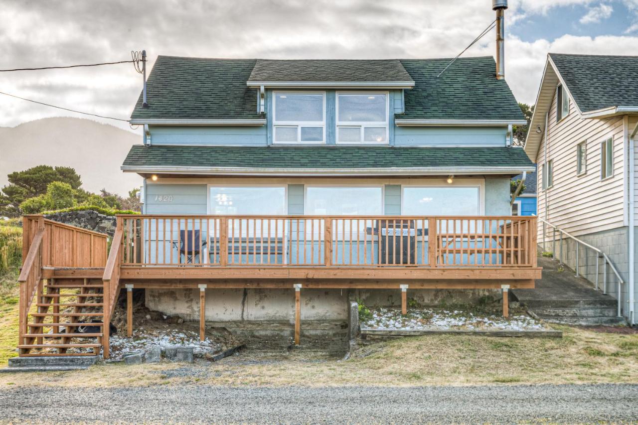 Elbow'S Inn Rockaway Beach Dış mekan fotoğraf