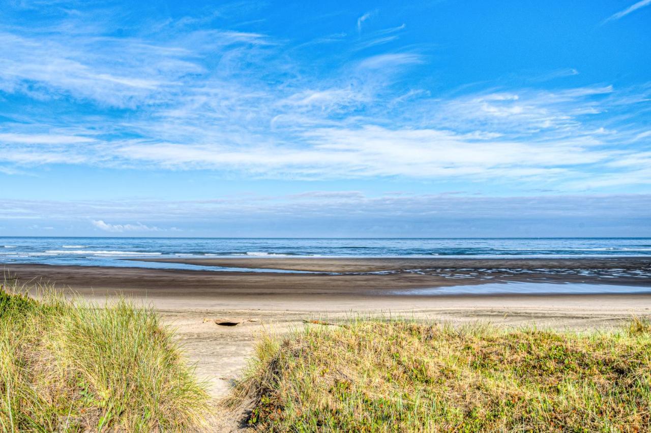 Elbow'S Inn Rockaway Beach Dış mekan fotoğraf